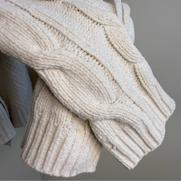 Lovetree Cream Cable Knit Button Front Cardigan Sweater Cottagecore Knit Style - Picture 5 of 6